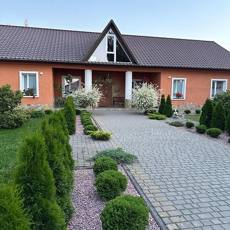 Отель Білий птах Свитязь Экстерьер фото