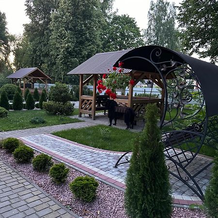 Отель Білий птах Свитязь Экстерьер фото